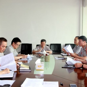 ��˾�hί���ĽM���w�W(xu��)��(x��)����������M(j��n)�������E