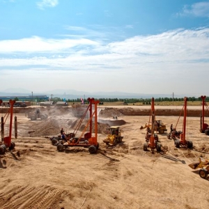 ���c��ɫͬ��