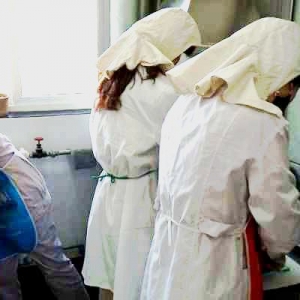 �¾����ҵ��|(zh��)�z�ֵܽ���