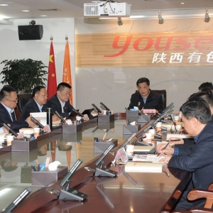 �����ɫ���ټ��F(tu��n)�e�k�hί���ĽM�hʷ�W(xu��)��(x��)������һ���x����