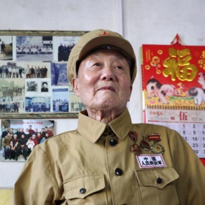 һ�����hʷ�n | �����壺������� Ӣ�۟o��