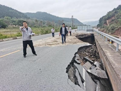 �V�I(y��)��˾�e�O��Ո(q��ng)���r Ŭ�����͓pʧ