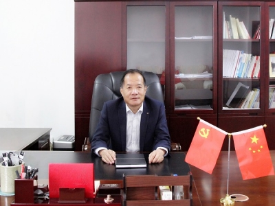 ������ι�˾�hί��ӛ�������L�ߕԱ������������´��R�~