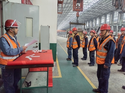 �X�V�Ͻ�ֹ�˾��܇�g���2023�ꡰ��ȫ���a(ch��n)�¡�̖��