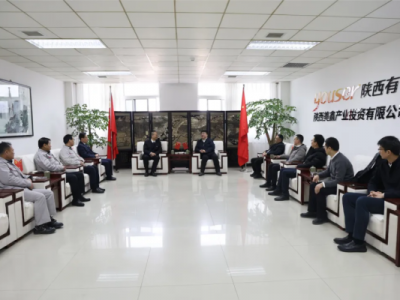 �ǵϕ�Ҋ�F��X�V�O(sh��)Ӌ�о�Ժ�hίί�T��������(j��ng)�턢�^��һ��